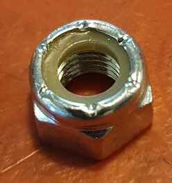 37-1058 Moer 5/16 x 26 BSCY zelfborg