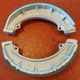 37-1996 Set remschoenen