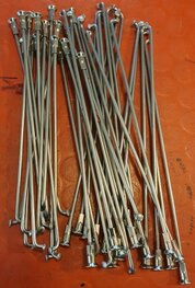 37-4131/54 RVS spaakset met nippels 21"