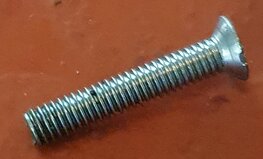 40-8016 Schroef, kunststof peer embleem