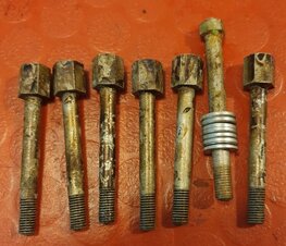 E-452S Set klepdeksel bouten Matchss t/m 1948