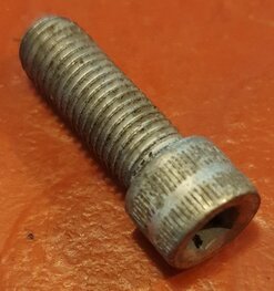 14-1019 inbus bout, demper 