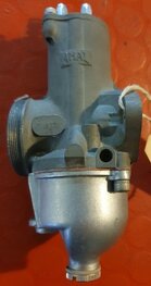 L932-27 Carburateur links 32 mm AMAL