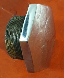 97-2245 Moer, boven in poot (chroom)