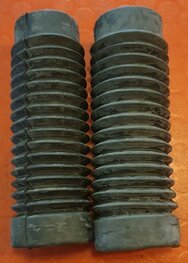 97-2513 Set harmonica hoezen, made in England, past alleen op koplamporen met omgezette rand onder