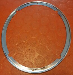 42-5102 Chromen rand, koplamphuis / kap