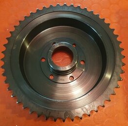 67-6124 Achtertandwiel / remtrommel 49 T , voor 5/8 x 3/8 ketting