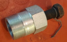 P127 Trekker, naaf van as