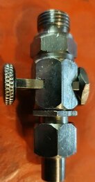 EMW-582 Benzinekraan schuif, druk-trek, 1/4 x 1/4 chroom