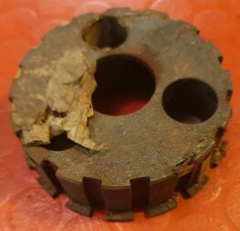 29-3464 Clutch centre