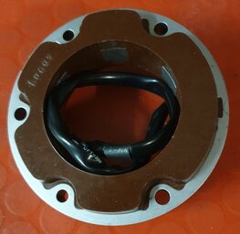 06-8101 Dynamo, model RM25