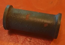 15-6240 Spacer between engine plates