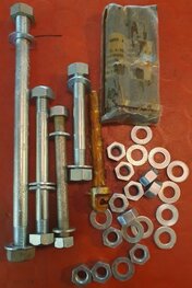 EMW-633PLU Set 10 studs with washers and nuts.