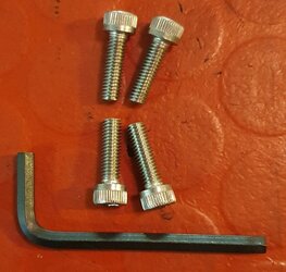 99-0521SS Inbusset van 4, boven + onderdeksel