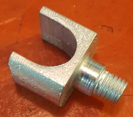 27-5705 Houder voor stelmoer