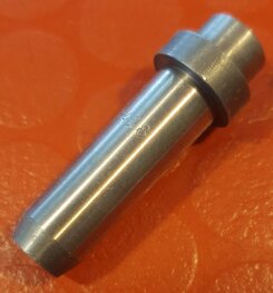 65-1514 Uilaat klepgeleider B31