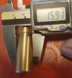 65-0646 Exhaust valve guide, later models