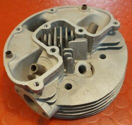 41-0221 Cylinderhead B40 SS90 / early B44 round barrel