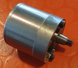 71-1351 Oliepomp 3 cilinder, standaard