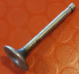 65-0208 Valve, inlet or exhaust