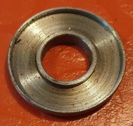 40-1018 Onderste klepveer schotel