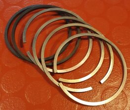 R4550-40 Set piston rings A7 + 0.40"
