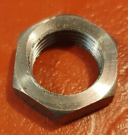 67-0643 Moer op krukas, rechts, links draad