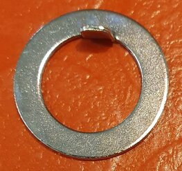 67-0644 Borgplaat, krukas rechts