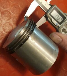 7123-30 Hoge zuiger B31 + 0.75 mm NOS