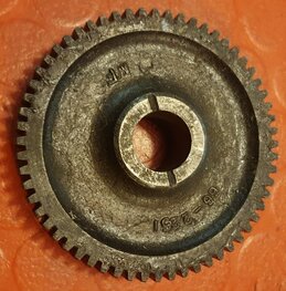 66-2250 Tussen tandwiel