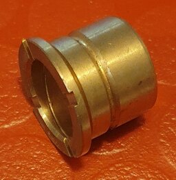 68-0025 Bronzen bus nokkenas, rechts