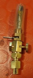 9325 Benzinekraan met rerserve, koper