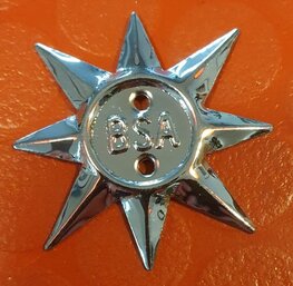 68-0321 Chrome star shaped BSA badge