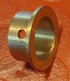 70-8315 Bronse bush camshaft, in crankcase (41-0513)